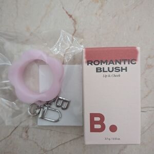 Romantic Blush Lip & Cheek - Soft Pink
